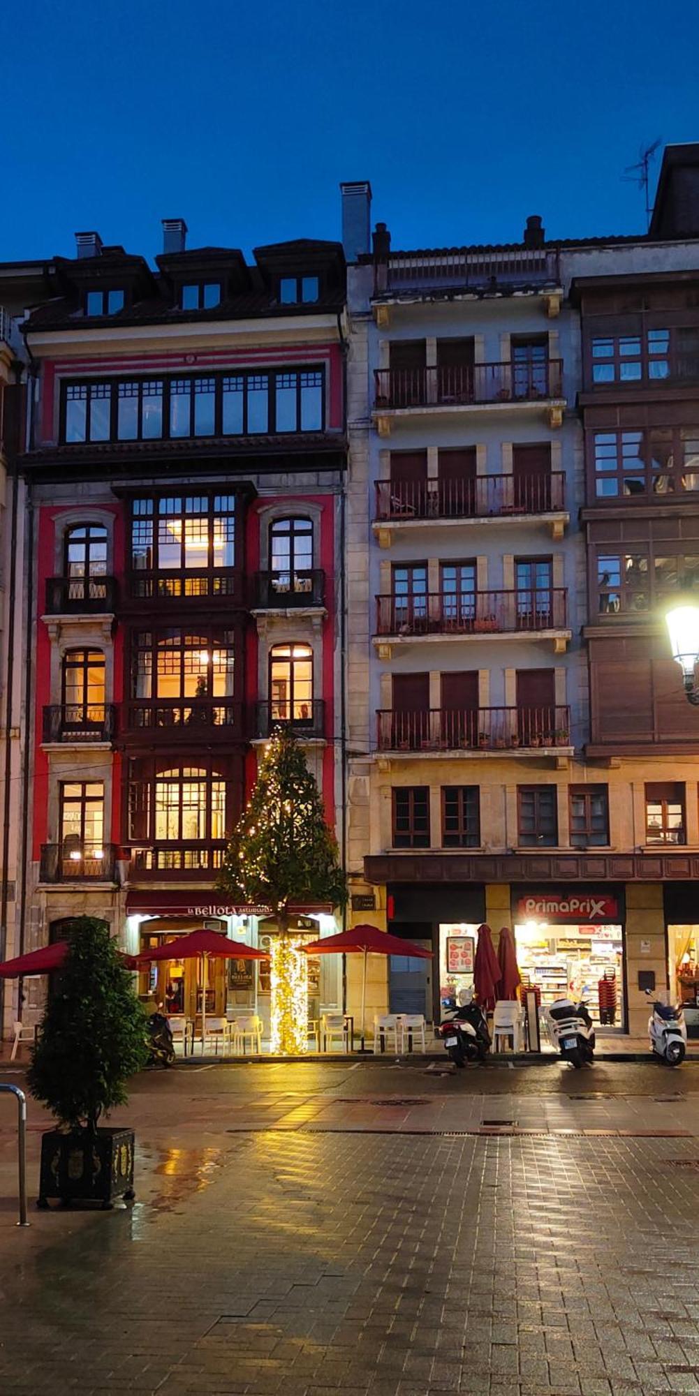 Oviedo Centro- Parking Gratuito Apartment Bagian luar foto