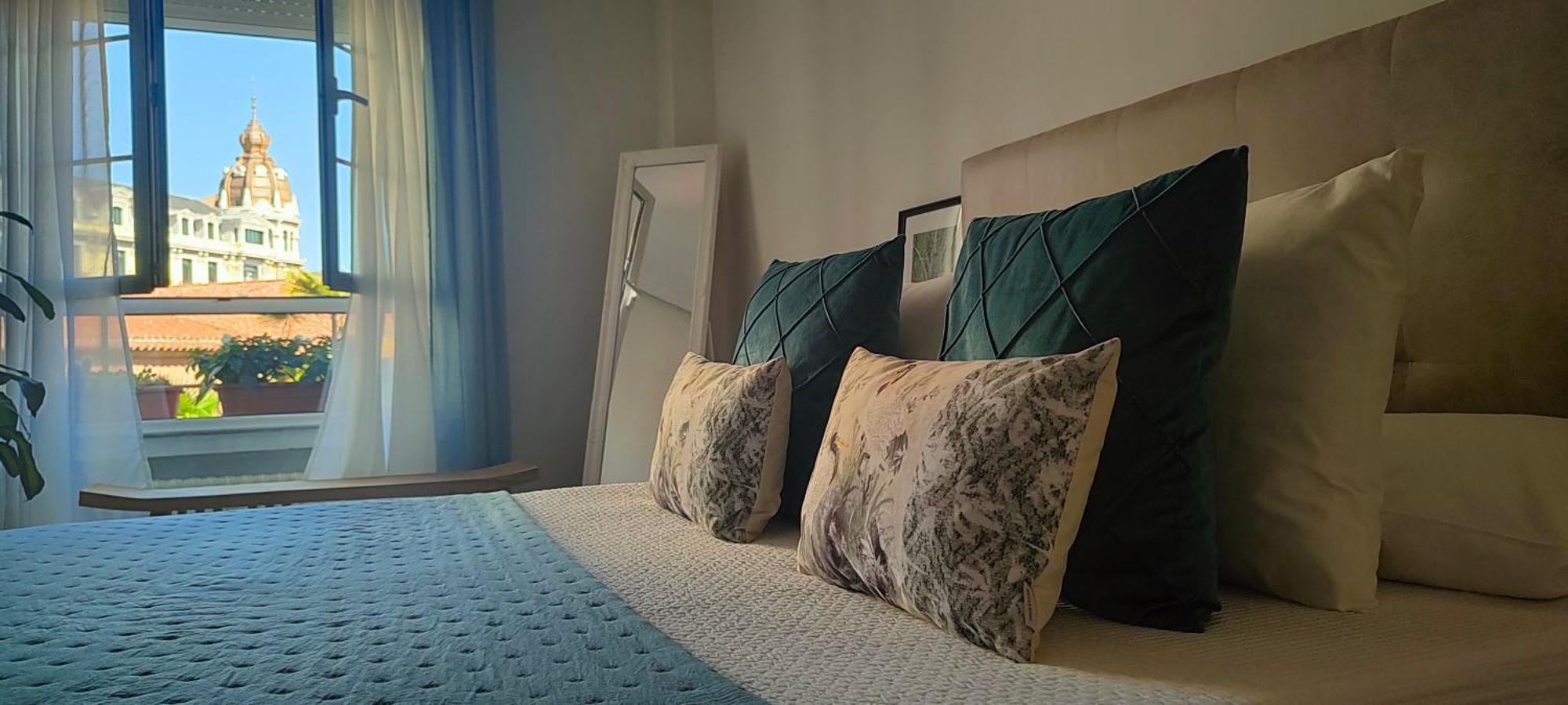 Oviedo Centro- Parking Gratuito Apartment Bagian luar foto