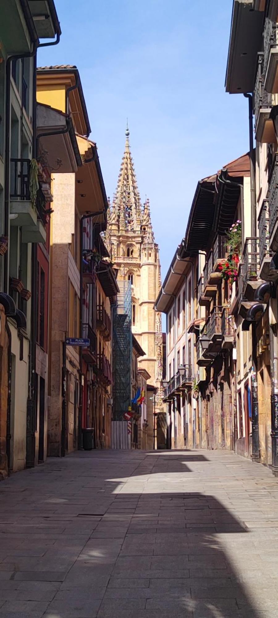 Oviedo Centro- Parking Gratuito Apartment Bagian luar foto
